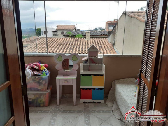 Imagem Casa com 3 Quartos à Venda, 238 m² em Jardim Maria Amélia - Jacareí Imagem Casa com 3 Quartos à Venda, 238 m² em Jardim Maria Amélia - Jacareí