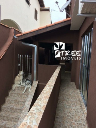 Imagem Casa com 3 Quartos à Venda, 220 m² em Santa Teresa - Santa Isabel Imagem Casa com 3 Quartos à Venda, 220 m² em Santa Teresa - Santa Isabel