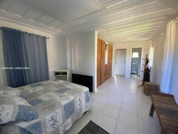 Imagem Casa com 4 Quartos à Venda, 300 m² em Ferradura - Armação Dos Búzios Imagem Casa com 4 Quartos à Venda, 300 m² em Ferradura - Armação Dos Búzios