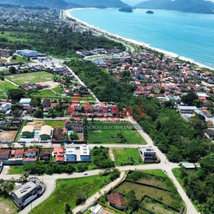 Imagem Sobrado com 3 Quartos à Venda, 303 m² em Capricórnio Ii - Caraguatatuba Imagem Sobrado com 3 Quartos à Venda, 303 m² em Capricórnio Ii - Caraguatatuba