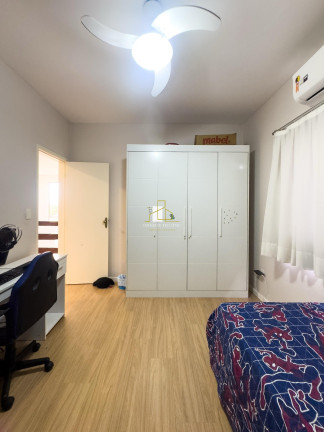 Imagem Casa com 3 Quartos à Venda, 256 m² em Colina De Laranjeiras - Serra Imagem Casa com 3 Quartos à Venda, 256 m² em Colina De Laranjeiras - Serra