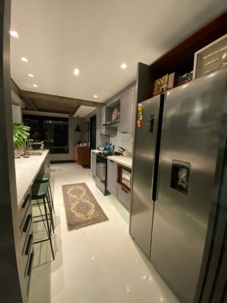 Imagem Apartamento com 4 Quartos à Venda, 390 m² em Petrópolis - Porto Alegre Imagem Apartamento com 4 Quartos à Venda, 390 m² em Petrópolis - Porto Alegre