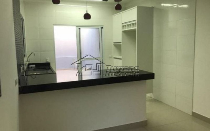 Casa com 3 Quartos à Venda,  em Jardim Das Indústrias - São José Dos Campos