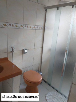 Imagem Casa com 4 Quartos à Venda, 240 m² em São Paulo Imagem Casa com 4 Quartos à Venda, 240 m² em São Paulo