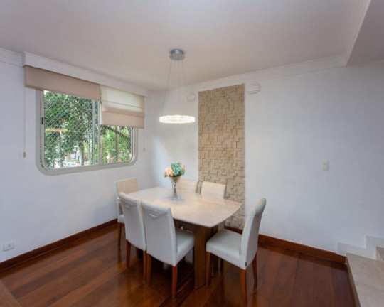 Imagem Apartamento com 3 Quartos à Venda, 210 m² em Moema - São Paulo