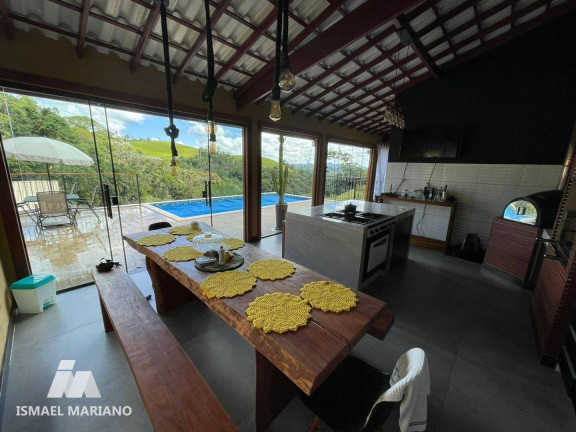 Imagem Casa com 3 Quartos à Venda, 450 m² em Domingos Martins - Domingos Martins