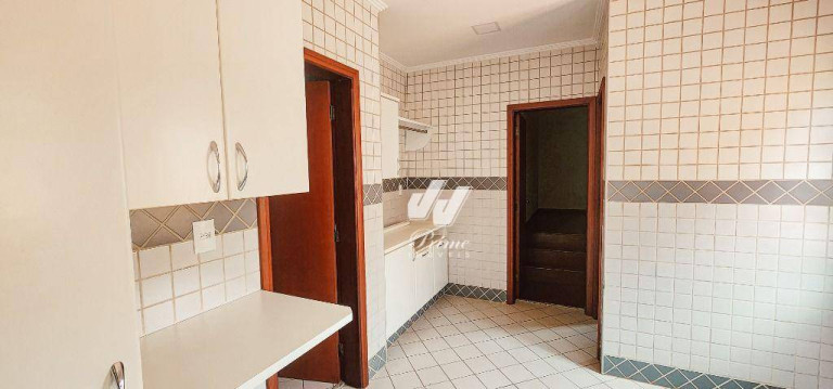 Imagem Casa com 3 Quartos à Venda, 392 m² em Condomínio Moinho De Vento - Valinhos