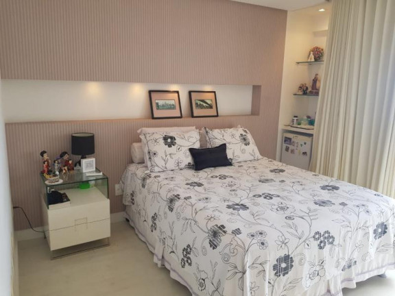 Imagem Apartamento com 4 Quartos à Venda, 136 m² em Pituba - Salvador