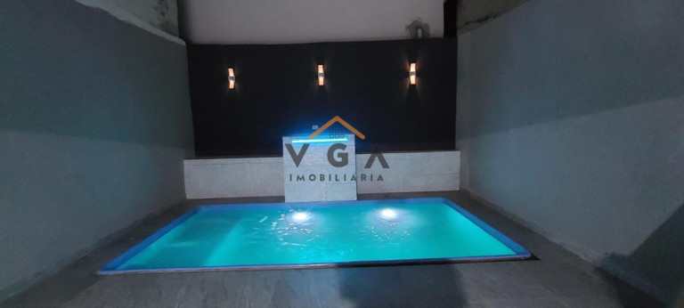 Casa com 3 Quartos à Venda, 250 m² em Vila Esperança - São Paulo
