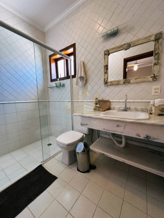 Imagem Casa com 3 Quartos para Temporada, 390 m² em Bertioga