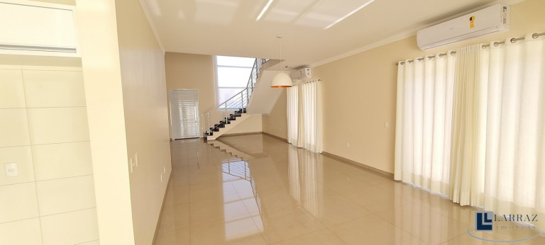 Imagem Casa com 3 Quartos à Venda, 318 m² em Vila Do Golf - Ribeirao Preto Imagem Casa com 3 Quartos à Venda, 318 m² em Vila Do Golf - Ribeirao Preto