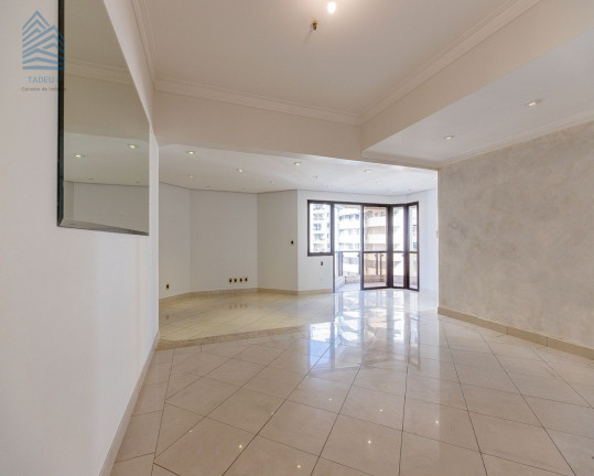 Imagem Imóvel com 4 Quartos à Venda, 156 m² em Moema - São Paulo