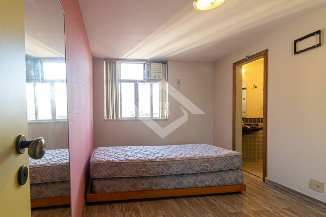 Imagem Apartamento com 4 Quartos à Venda, 425 m² em Copacabana - Rio De Janeiro Imagem Apartamento com 4 Quartos à Venda, 425 m² em Copacabana - Rio De Janeiro