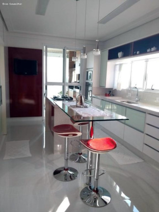 Imagem Apartamento com 3 Quartos à Venda, 332 m²