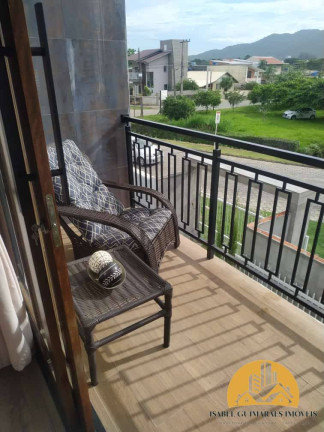 Imagem Sobrado com 3 Quartos à Venda, 121 m² em Gravatá - Navegantes