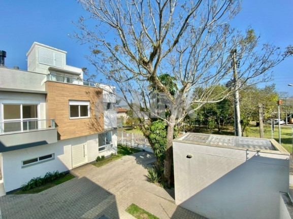 Imagem Imóvel com 3 Quartos à Venda, 154 m² em Vila Assunção - Porto Alegre Imagem Imóvel com 3 Quartos à Venda, 154 m² em Vila Assunção - Porto Alegre