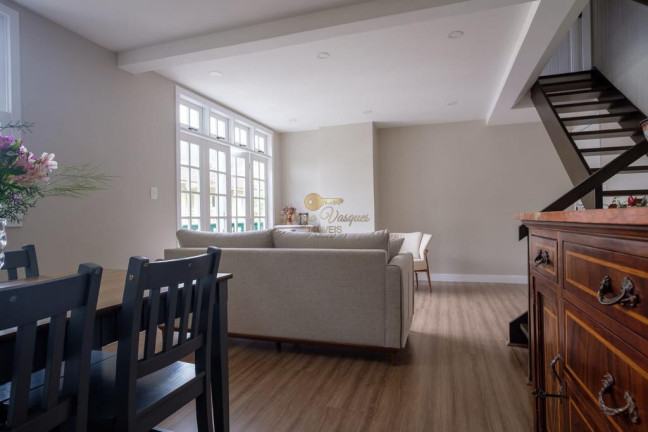 Imagem Apartamento com 3 Quartos à Venda, 105 m² em Várzea - Teresópolis Imagem Apartamento com 3 Quartos à Venda, 105 m² em Várzea - Teresópolis