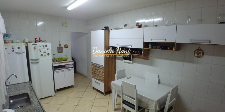 Imagem Sobrado com 3 Quartos à Venda, 164 m² em Paulicéia