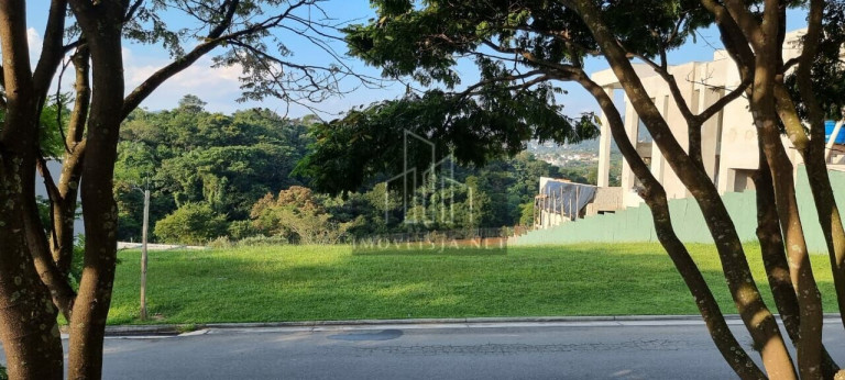 Imagem Terreno à Venda, 691 m² em Alphaville - Santana De Parnaíba Imagem Terreno à Venda, 691 m² em Alphaville - Santana De Parnaíba