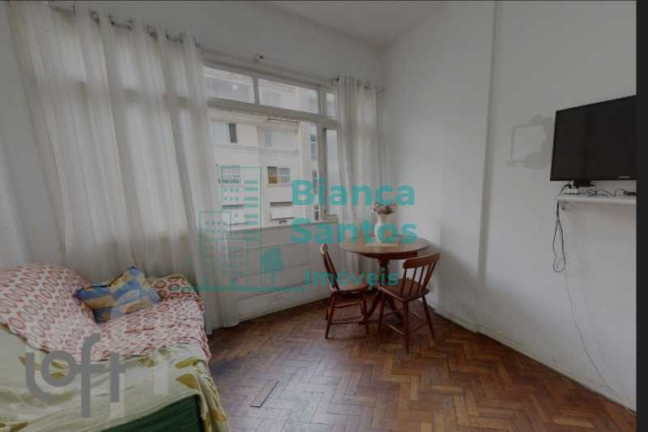 Imagem Apartamento com 3 Quartos à Venda, 80 m² em Copacabana - Rio De Janeiro