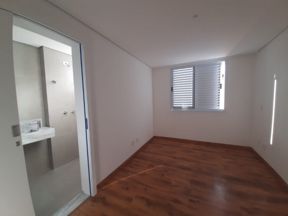 Imagem Imóvel com 5 Quartos à Venda, 304 m² em Castelo - Belo Horizonte