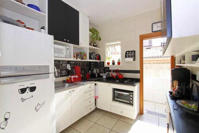 Imagem Imóvel com 3 Quartos à Venda, 98 m² em Cidade Baixa - Porto Alegre Imagem Imóvel com 3 Quartos à Venda, 98 m² em Cidade Baixa - Porto Alegre