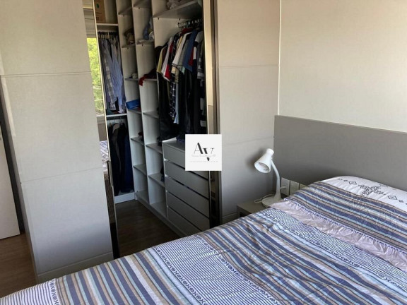 Imagem Apartamento com 3 Quartos à Venda, 65 m² em Azenha - Porto Alegre