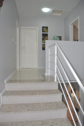 Imagem Casa com 4 Quartos à Venda, 306 m² em Jurerê - Florianópolis Imagem Casa com 4 Quartos à Venda, 306 m² em Jurerê - Florianópolis