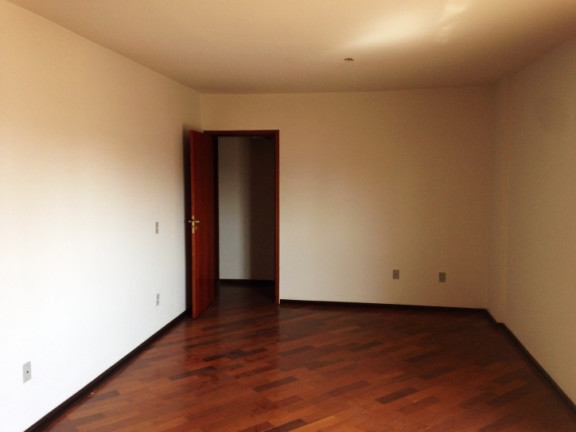 Imagem Apartamento com 3 Quartos à Venda, 1.000 m² em Jardim Estoril - Bauru