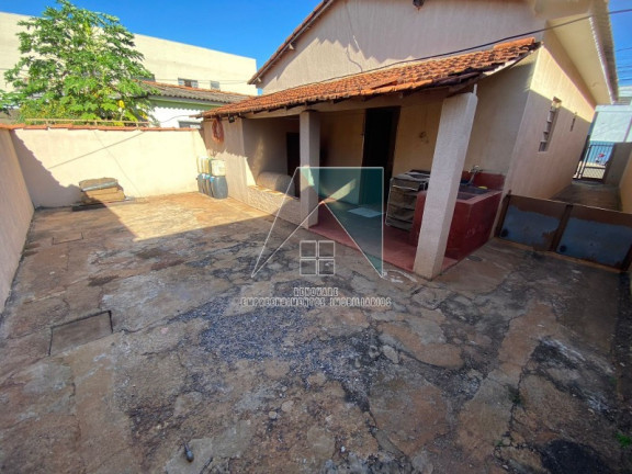 Imagem Casa com 4 Quartos à Venda, 153 m² em Ipiranga - Ribeirão Preto Imagem Casa com 4 Quartos à Venda, 153 m² em Ipiranga - Ribeirão Preto