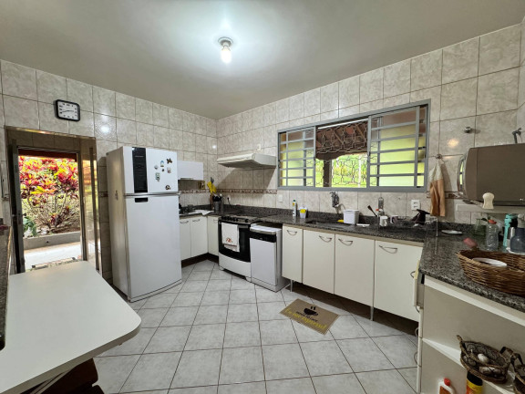Imagem Casa com 4 Quartos à Venda, 403 m² em Condomínio Vale Do Ouro - Ribeirão Das Neves Imagem Casa com 4 Quartos à Venda, 403 m² em Condomínio Vale Do Ouro - Ribeirão Das Neves
