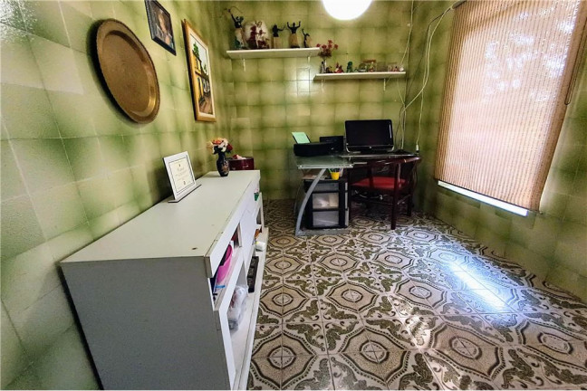 Imagem Casa com 3 Quartos à Venda, 242 m² em Vila Rosália - Guarulhos Imagem Casa com 3 Quartos à Venda, 242 m² em Vila Rosália - Guarulhos