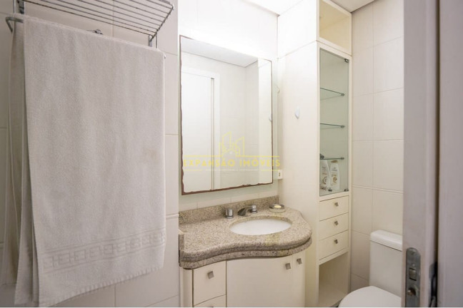 Imagem Imóvel com 3 Quartos à Venda, 185 m² em Jurerê - Florianópolis