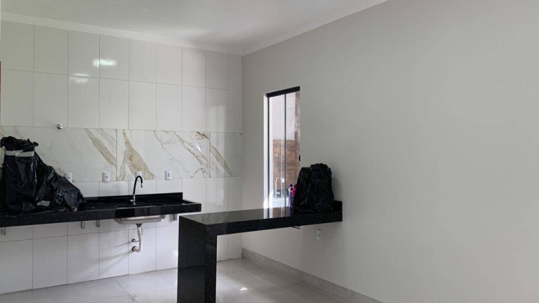 Imagem Casa com 3 Quartos à Venda, 150 m² em Residencial Veneza - Anápolis