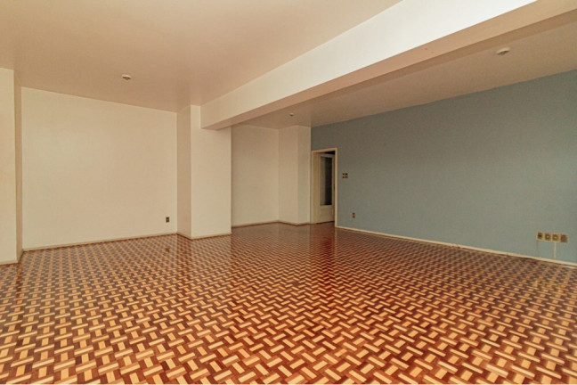 Imagem Apartamento com 2 Quartos à Venda, 137 m² em Centro Histórico - Porto Alegre Imagem Apartamento com 2 Quartos à Venda, 137 m² em Centro Histórico - Porto Alegre
