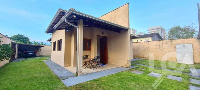 Imagem Casa com 3 Quartos à Venda, 110 m² em Jardim Aruan - Caraguatatuba Imagem Casa com 3 Quartos à Venda, 110 m² em Jardim Aruan - Caraguatatuba