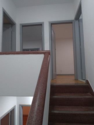 Imagem Sobrado com 3 Quartos à Venda, 232 m² em Vila Zat - São Paulo