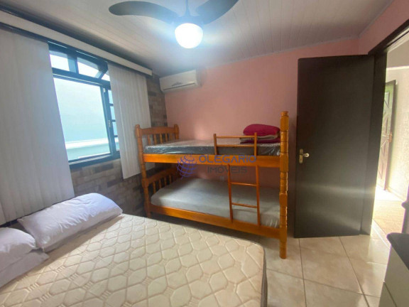 Imagem Casa com 3 Quartos à Venda, 140 m² em Armação - Penha
