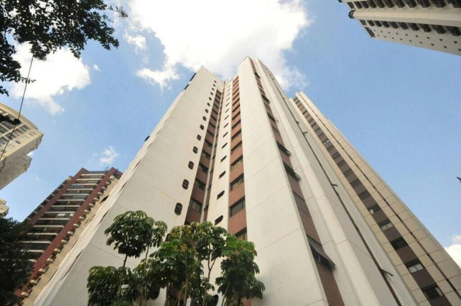Foto do imóvel Apartamento com 2 Quartos à Venda, 73 m² em Moema - São Paulo
