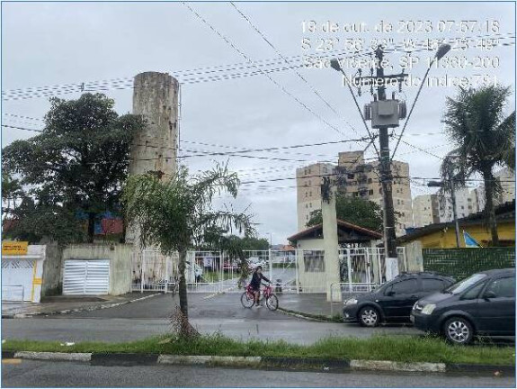 Apartamento com 2 Quartos à Venda, 50 m² em Parque São Vicente - São Vicente