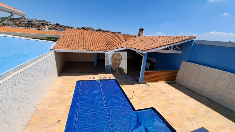 Imagem Casa de Condomínio com 3 Quartos à Venda, 304 m² em Barueri