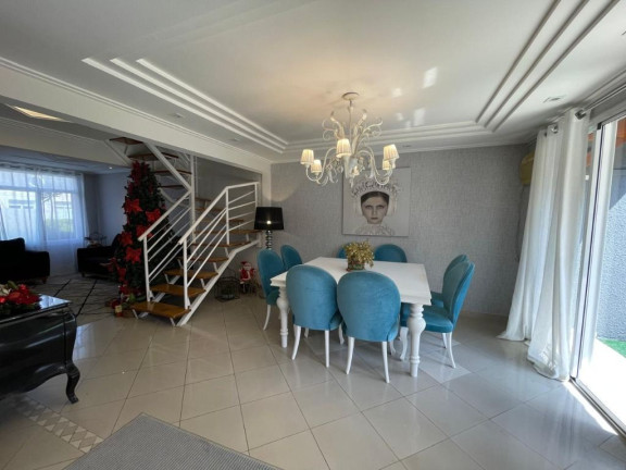 Sobrado com 3 Quartos à Venda, 185 m² em Parque Renato Maia - Guarulhos
