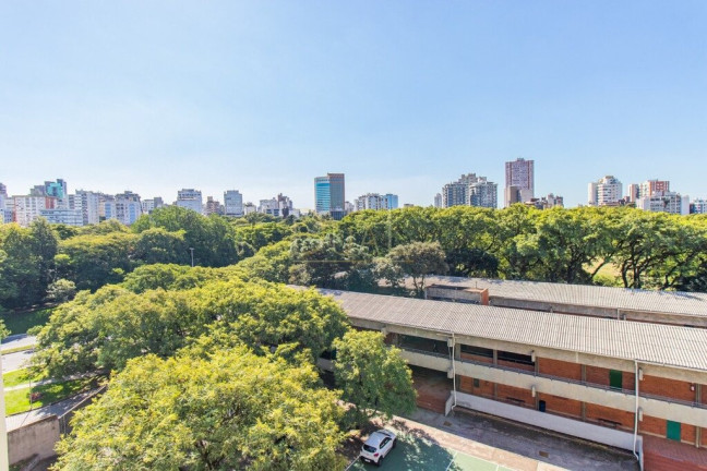 Imagem Imóvel com 3 Quartos à Venda,  em Moinhos De Vento - Porto Alegre