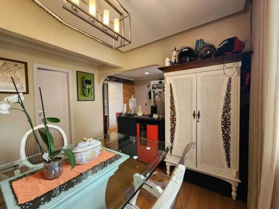 Imagem Apartamento com 3 Quartos à Venda, 68 m² em água Verde - Curitiba Imagem Apartamento com 3 Quartos à Venda, 68 m² em água Verde - Curitiba
