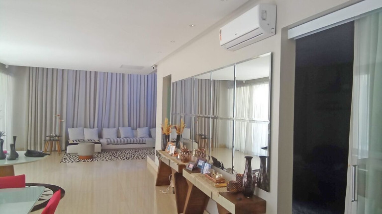 Imagem Casa com 5 Quartos à Venda, 680 m² em Vila Sônia - São Paulo Imagem Casa com 5 Quartos à Venda, 680 m² em Vila Sônia - São Paulo