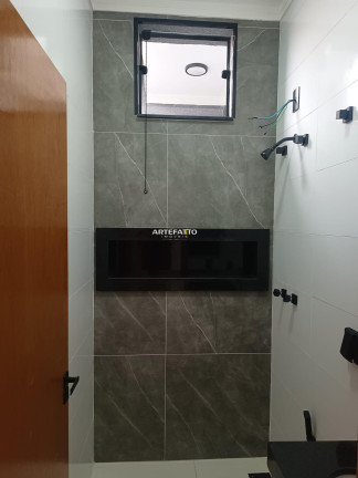 Imagem Casa com 3 Quartos à Venda, 200 m²
