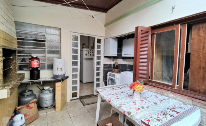 Imagem Imóvel com 3 Quartos à Venda, 72 m² em Cristal - Porto Alegre Imagem Imóvel com 3 Quartos à Venda, 72 m² em Cristal - Porto Alegre