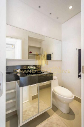 Imagem Apartamento com 3 Quartos à Venda, 125 m² em Centro - Balneário Camboriú Imagem Apartamento com 3 Quartos à Venda, 125 m² em Centro - Balneário Camboriú