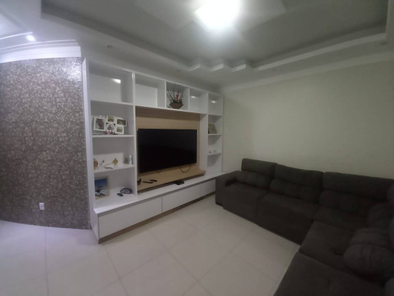 Imagem Casa com 3 Quartos à Venda, 300 m² em Residencial Veneza - Anápolis