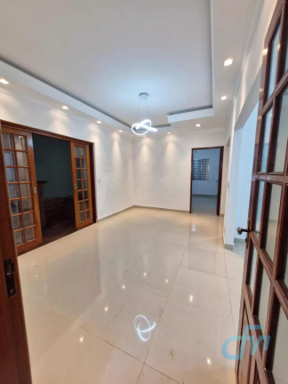 Imagem Casa com 2 Quartos à Venda, 333 m² em Vila Lavínia - Mogi Das Cruzes